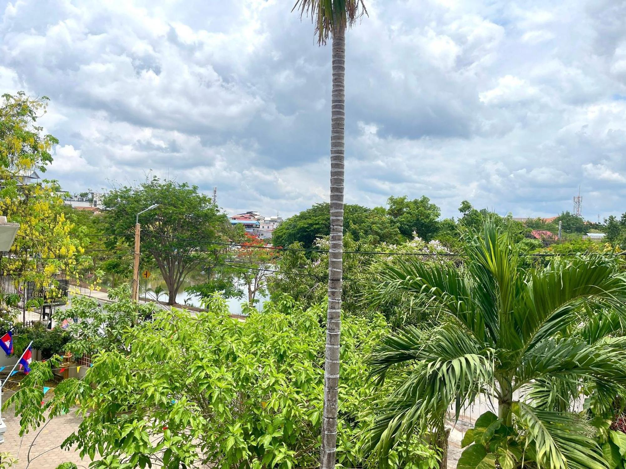Siem Reap Riverside Hotel Εξωτερικό φωτογραφία